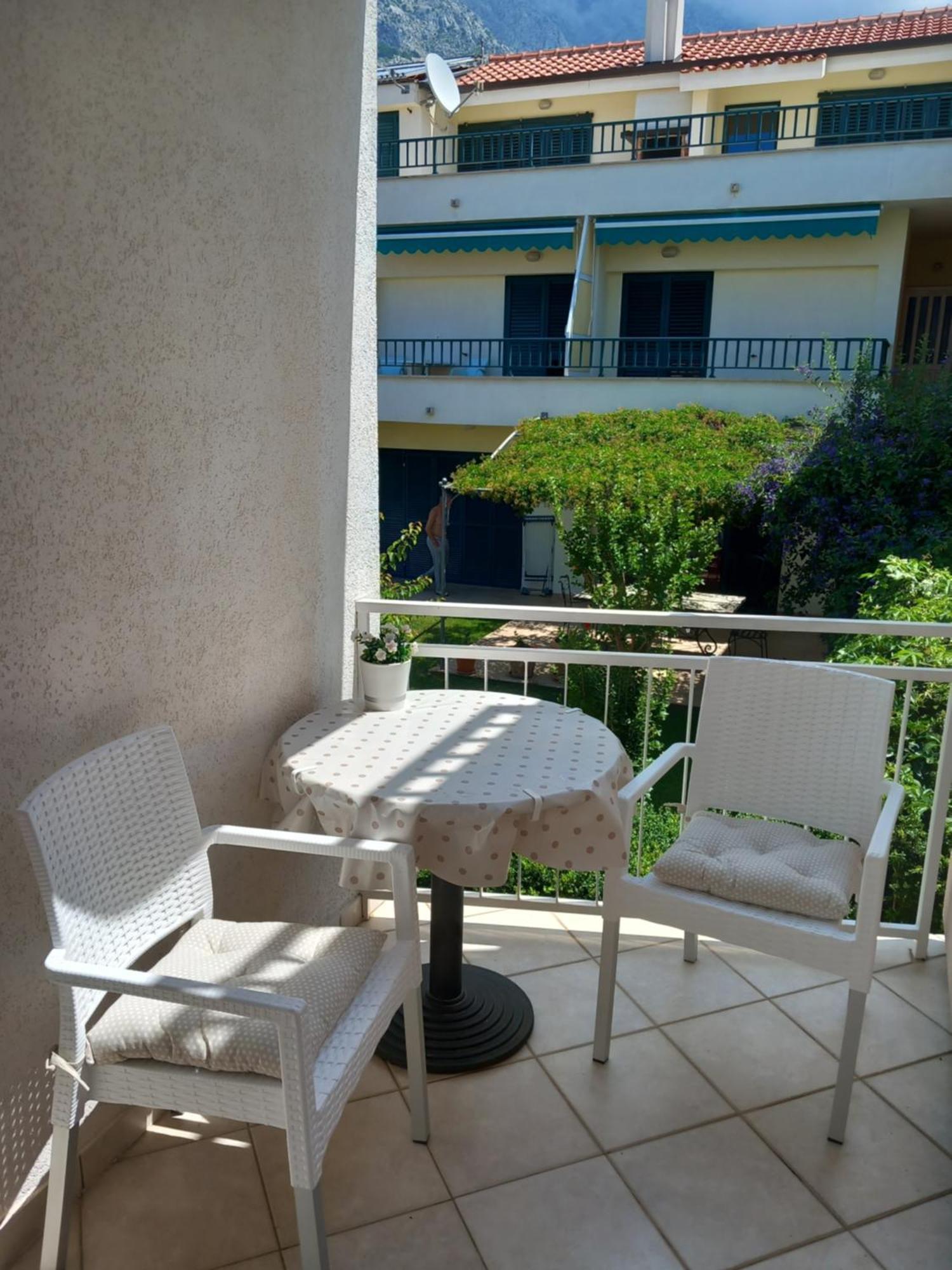 Baska Voda Apartments - Steps From The Beach, Free Parking, Central Location Kamer foto