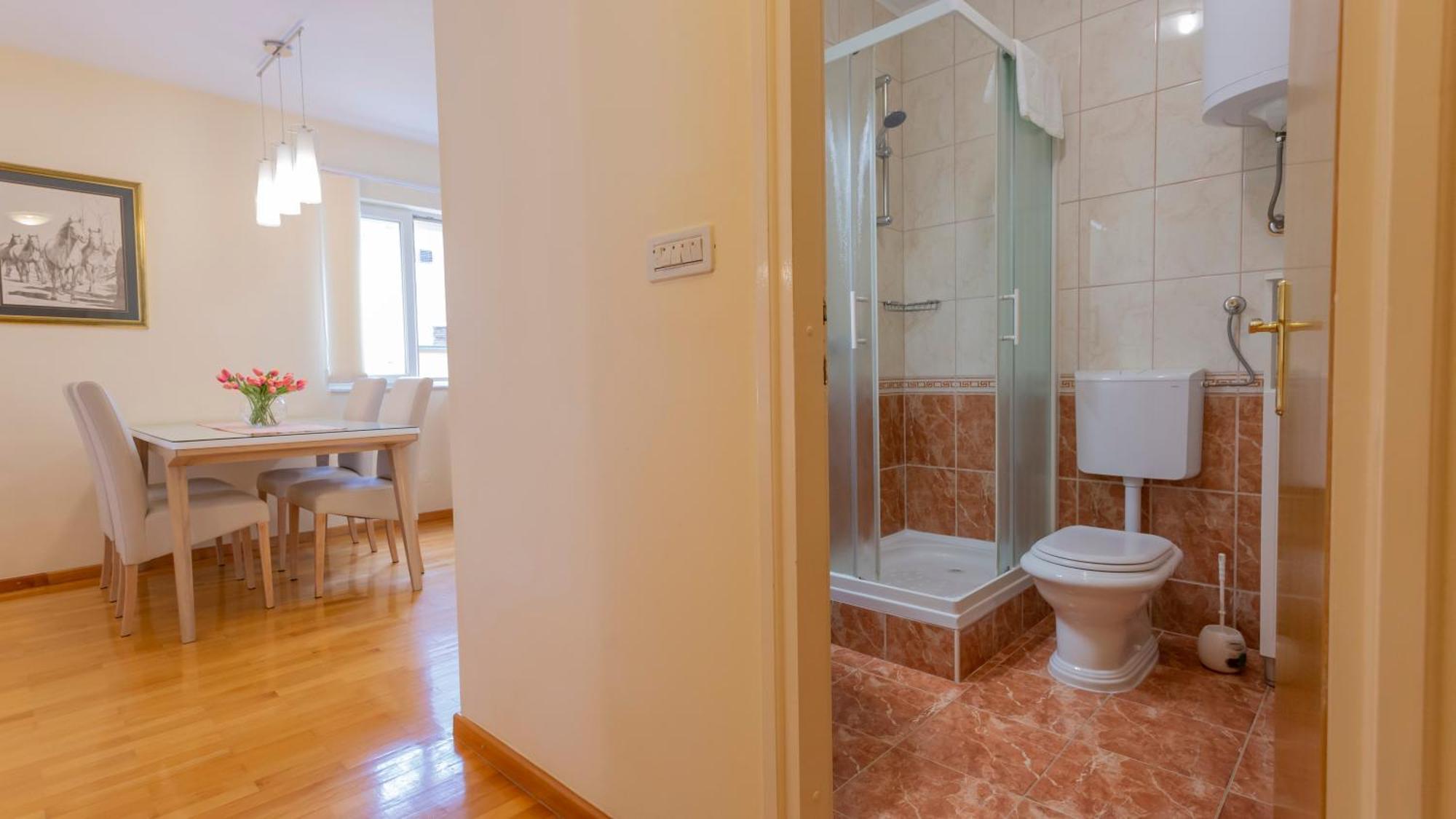 Baska Voda Apartments - Steps From The Beach, Free Parking, Central Location Buitenkant foto