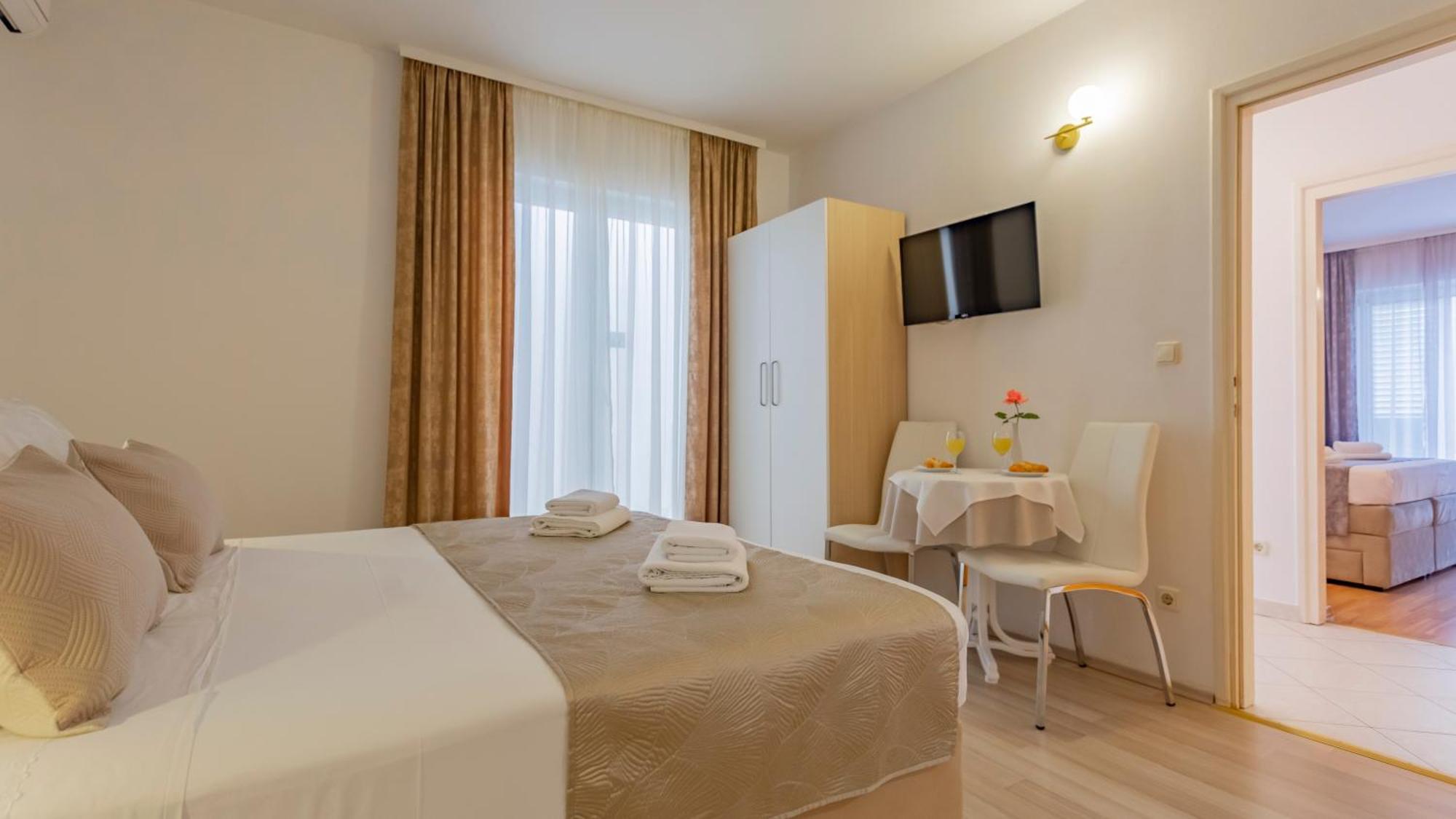 Baska Voda Apartments - Steps From The Beach, Free Parking, Central Location Buitenkant foto
